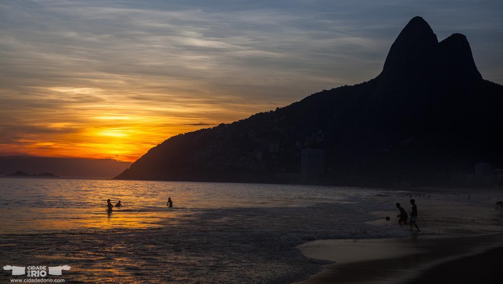 Rent House In Rio Elis Regina Appartamento